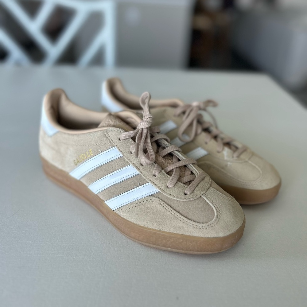 Adidas Tan and White Casual Sneakers